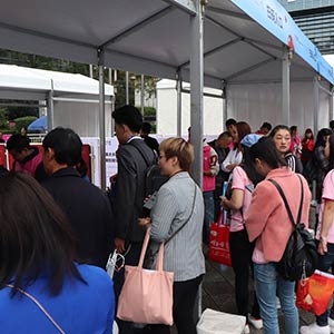 𱬻yƷ̾W(wng)ľӢ?c)ڳɶI(y)[(hu)(zhn)ȫԸľ